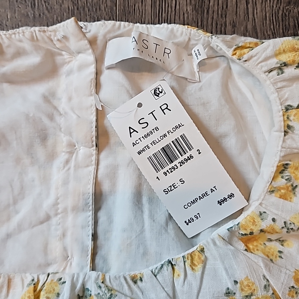 ASTR The Label Women's Vendetti TopSize Small BNWT - Picture 5 of 9